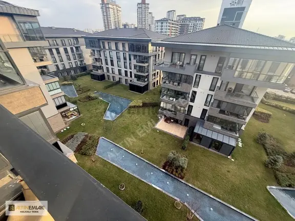 Tema İstanbul 2'de 198m² 3+1 Peyzaj Manzaralı Satılık Daire 1