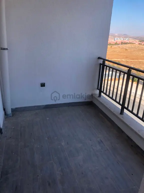 Metin Yıldız Emlak Tan Kiralik 2+1 Yüksek Giriş Batıkent Eyyüpiye Toki 1