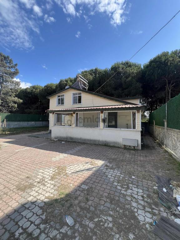Costal Satılık Villa 2 Katlı 500m2 Arsa Alanı 2