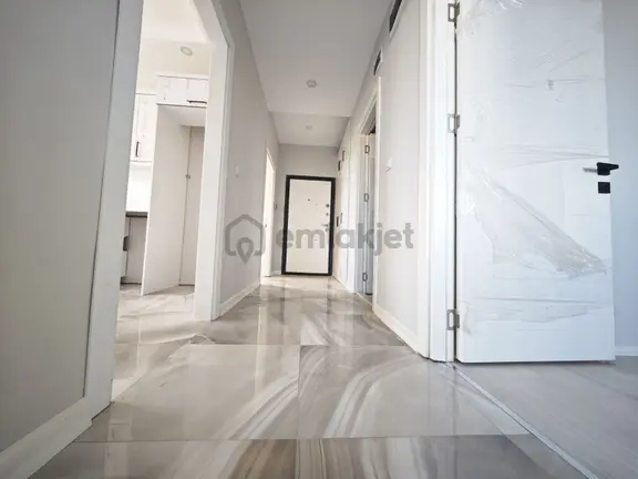 Şelale Mahallesinde 2+1 90m² Fırsat Daire 1