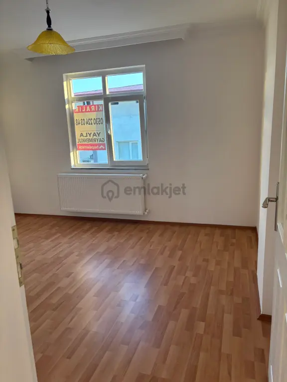 Atakum Ömürevlerinde Deniz Manzaralı Kiralık Daire 2
