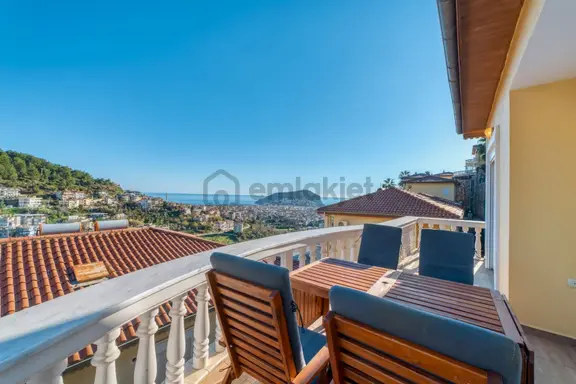 Alanya Tepe’de Satılık 3+1 Deniz Manzaralı, Full Eşyalı Daire – İkametgaha Uygun! 1