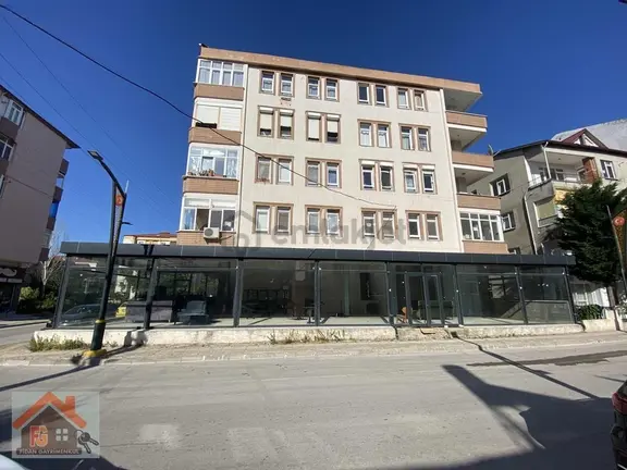 Yalova Çiftlikköy Kiralık Cadde Üstü 250 M2 Dükkan 1