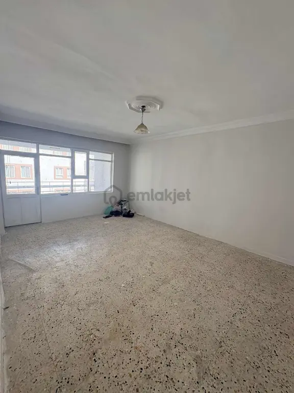 Satılık 3+1 Uygun Fiyatlı Daire 2