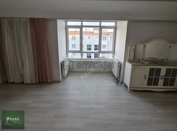 Park Gayrimenkulden Şarhöyükte Büyük Park Ara Sokağı Satılık 3+1 2