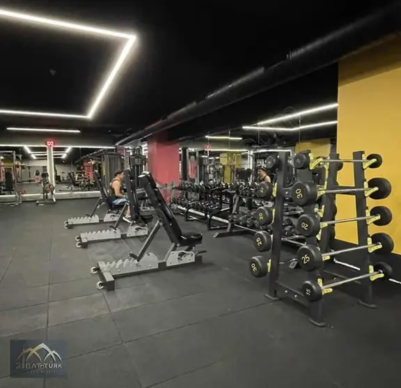 Trabzon Meydan Da 670 M2 Kiralık İşyeri 2