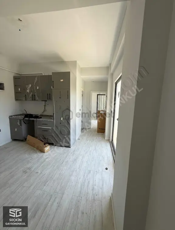 Devlet Hastanesi Karşısı Satılık 1+1 Daire 1
