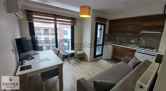 Buca İktisat Fakültesi Dibi Full Eşyalı Kiralık 1+1 Daire Remax 1
