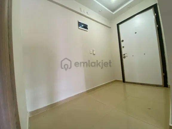 Muradiye Mahallesikiralık Daire 2+1 85m2 5 Katınının 3 Katı İstasyon Civarı Açık Mutfak Full Özelikl 2