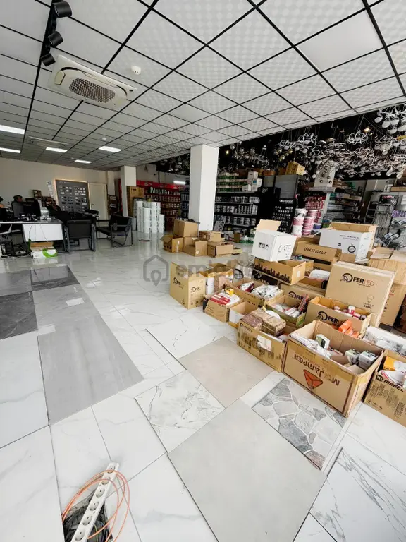 Bereketlerde, Kaynarca Restaurant Karşısında Kiralık İş Yeri 2