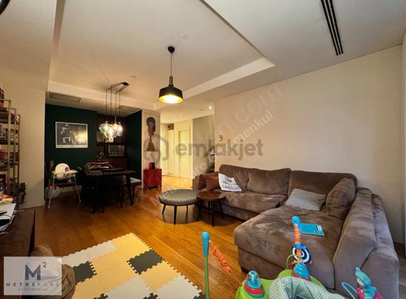 Mashattan Satılık 2+1 Daire / Kapalı Mutfak, Bahçe Katı 2