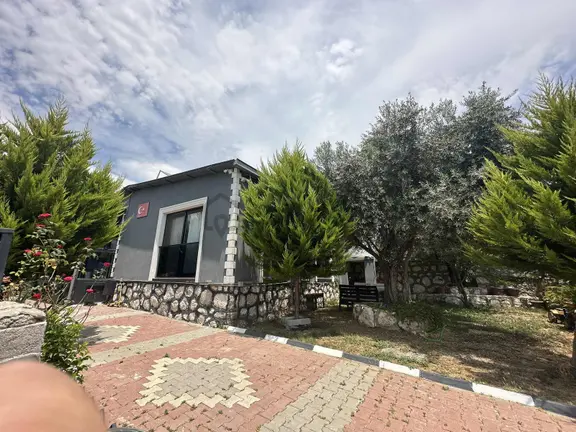 Buca Belenbaşı'nda 2+1 Satılık Ev 2