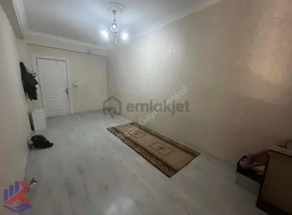 Reos Gayrimenkul'den Yörükselim Sevgi Apartmanında Fırsat 3+1 2