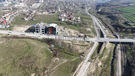 Deliklikaya Askoop Bölgesinde Turizm + Ticari Arsa 2.567 M2 2
