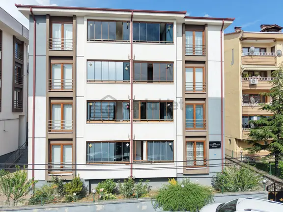 Meriç Çayraktan Üni. Caddesi 135 M2 3+1 Satılık Daire 2