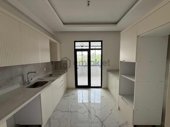Vesta'dan Yerden Isıtmalı **sıfır** Cam Balkonlu Ferah Cephe 2+1 1