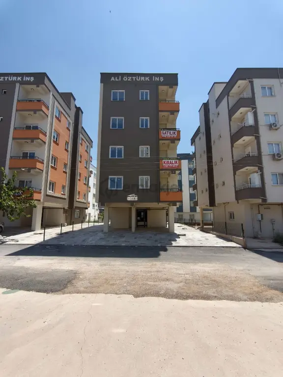 Kozan Gayrimenkul'den Sıfır Lüks 2+1 Daire 2