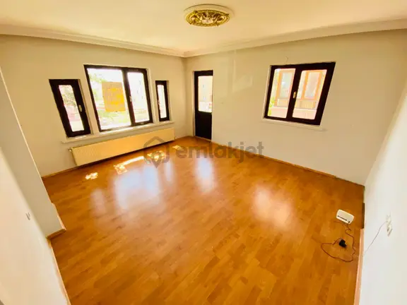 (1242) Keçiören Köşkte Orta Kat Okul Yakını Bağımsız Satılık Kök Tapu Satılık Daire 1