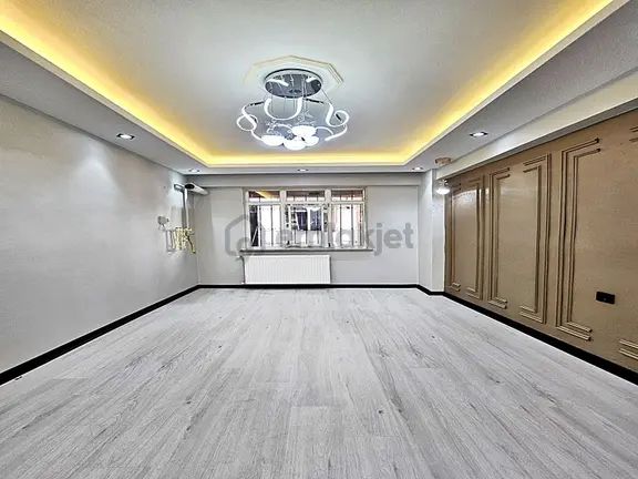 Cadde34 Yapı'dan Kıraç'ta 4+2 Bahçeli Balkonlu Krediye Uygun Kat Mülkiyetli Satılık Dubleks Daire 2