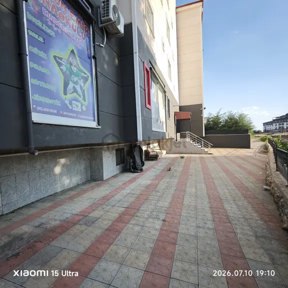 İstasyon Mahallesi Eşyalı Balkonlu Kiracılı 1+1 Daire 2