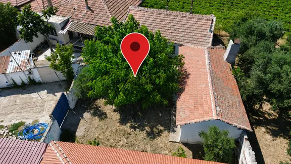 Bergama Bölcek’te Büyük Bahçeli Köy Evi 2