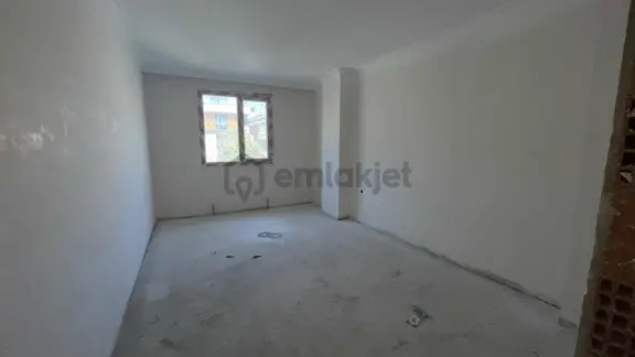 Satılık Avcılar Merkezde 3+1 Kapalı Otoparklı Daire 2