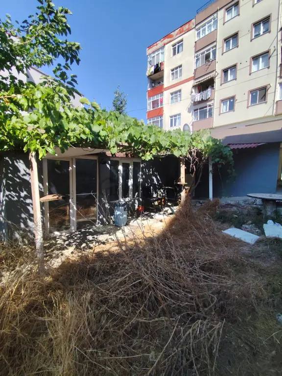 Silivri Merkezde Satılık 185 Metrekare Arsalı Müstakil Ev 1