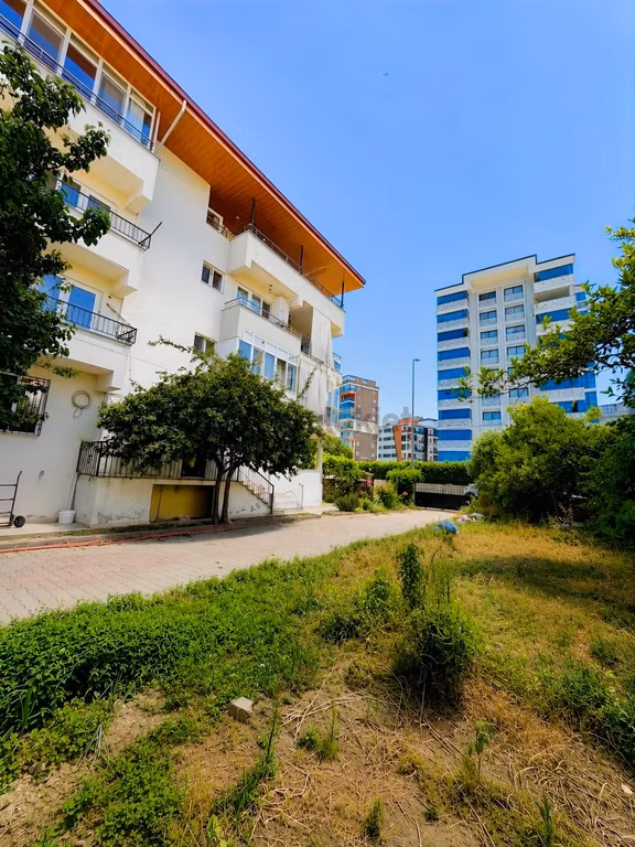 Zafer Mahallesinde 4 Katlı Komple Kiralık Bina 2