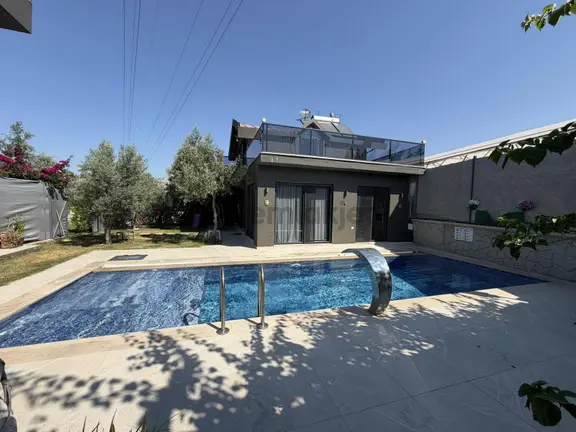 Kargı Mahallesinde Havuzlu 3+1 Eşyalı Uzun Dönem Kiralık Villa 2