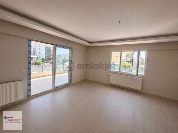 Zafer Mahallesi Site İçinde 3+1 Satılık Daire 1