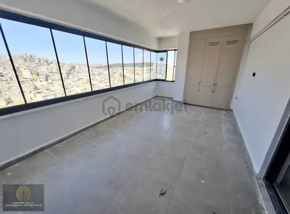 Liv Hospital Karşısında Ana Cadde Üzeri Kiralık Daire !!!!!!!! 2
