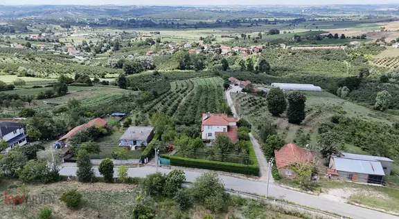 Sakarya Kaynarca Yeşilova Mah. Satılık Villa Ve Fındık Bah. 2