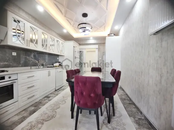 Alpaslan 1'de Park Cephe Arakat Giyinme Odalı Masrafsz U.lüx 3+1 1