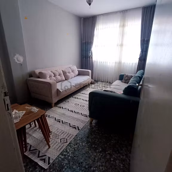Anadolu Gayrimenkulden 3+1 Merkezi Konumda Ara Kat Daire 2