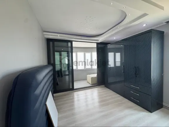 Aydın 'dan Site İçerisinde 3+1 Kiralık Daire 2