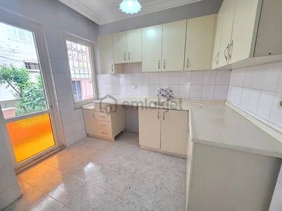 Marmaris Merkezi Konumda Eşyasız 1+1 Kapalı Mutfak Kiralık Daire 1