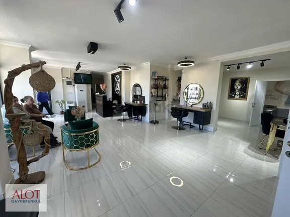 Devren Kiralık Lüks Güzellik Merkezi Ve Kuaför Salonu 2