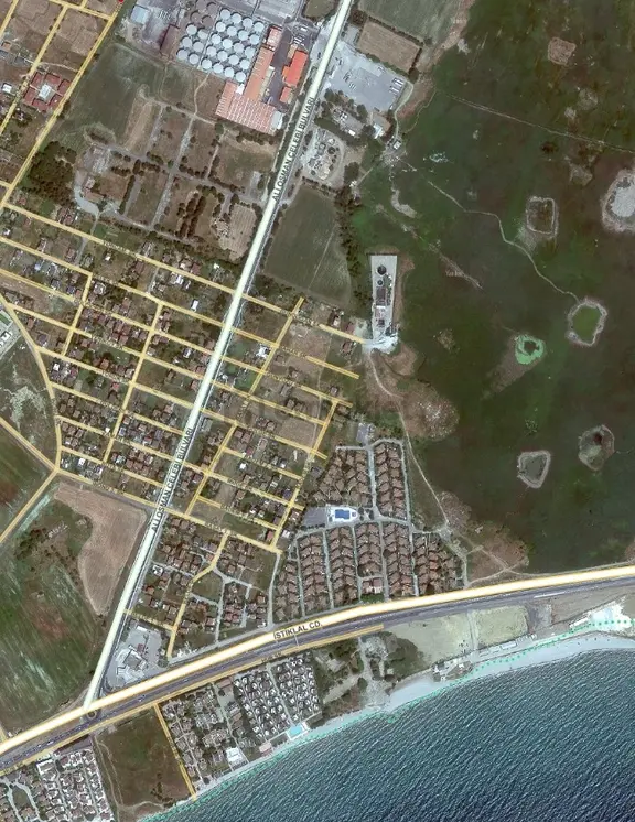 Şerefli Mevkiinde Asfalt Cepheli Satılık İmarlı 286 M² Arsa 1