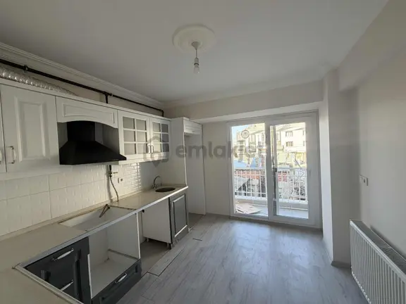 Tozan Evleri 1 Projesinde 130 M2 Arakat Çift Cephe 3+1 Daire. 2