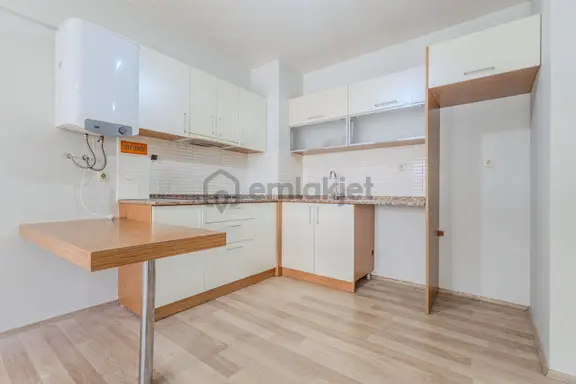 Life İn 374 Güvenlikli Sitede Kiralık 1+1 Daire 2