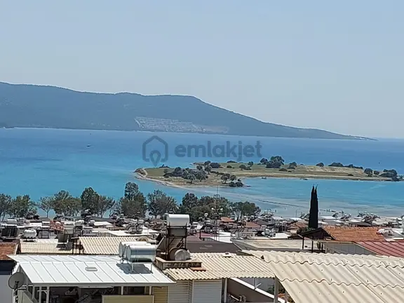 Denize 300m 3+1 Triblex Villa Otoparklı 1