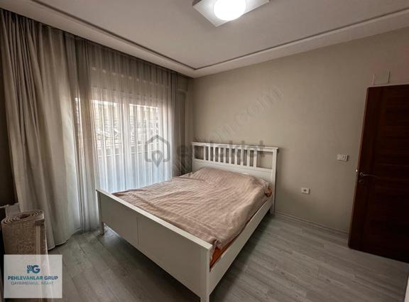 Hazalkent'te Satılık Site İçi Havuzlu Geniş 3+1 Arakat Daire 2