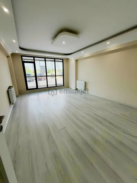 Çerkezköy'de Kizilpinar Mahallesi'nde Selimiye Okullar Yanı3+1 2