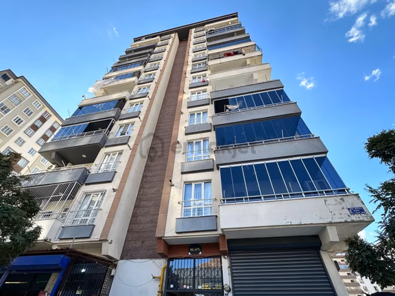 Seyran Emlak'tan Liw Hastanesi Yanında Satılık Uygun 2+1 Daire 1