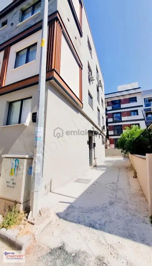 Buca Hürriyet Mah. Eşyalı Doğalgazlı Klimalı 1+1 Kiralık Daire 2