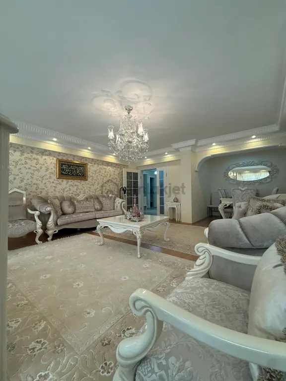 Bursa Nilüfer Üçevler’de Satılık 550 M² Müstakil Bina 1