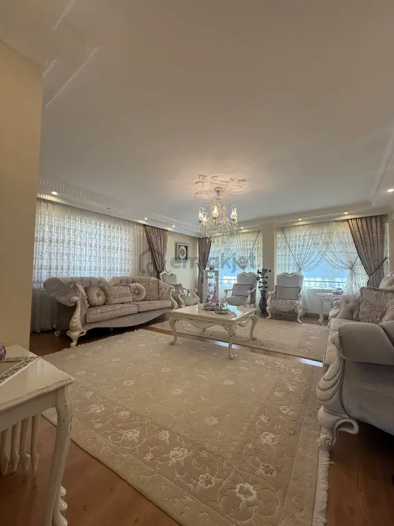 Bursa Nilüfer Üçevler’de Satılık 550 M² Müstakil Bina 2