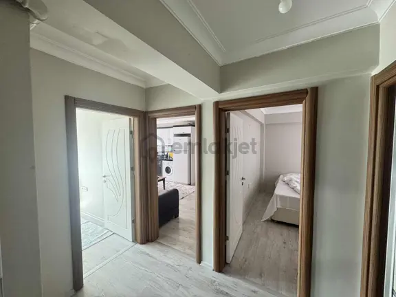 Merkezi Konumda Geniş M2 (full Eşyalı) 2+1 Daire 2