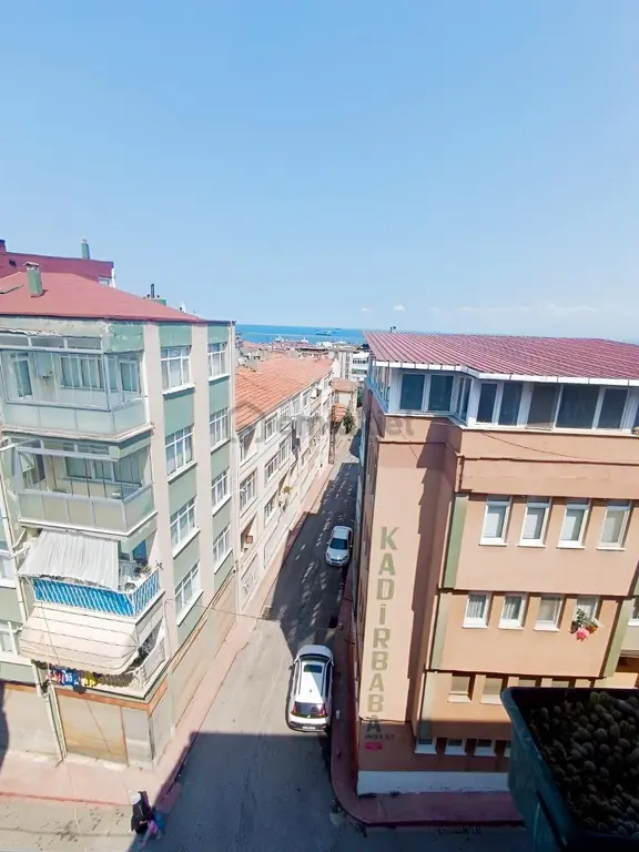 İlkadım Selahiye Mahallesinde Satılık Daire 4+1 2