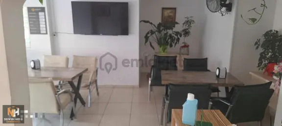 İşlek Cad Ye 50metre Dış Kullanık Alanı Mevcut 90m2 Dükkan 2